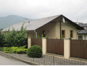 2000 Rodinný dom Vrútky